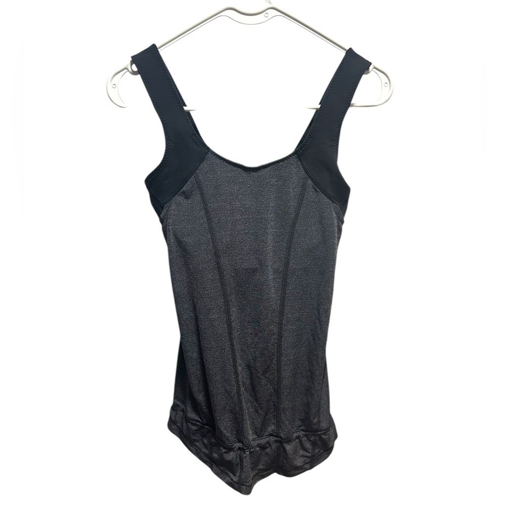LULULEMON GRAY AND BLACK RUN TIMES TANK TOP WITH DRAW STRING SIZE 4